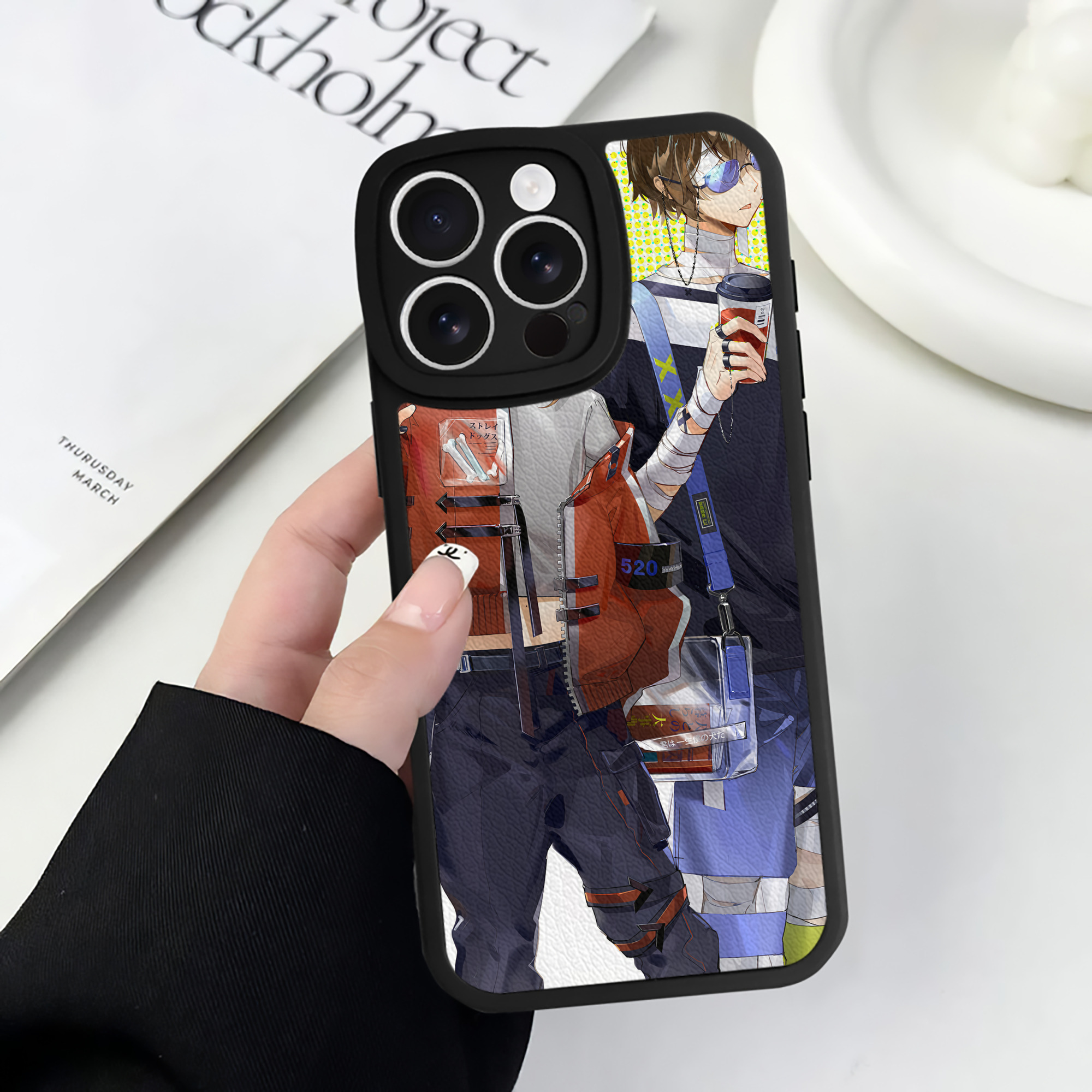 （画像用） 文豪ストレイドッグス Bungo Stray Dogs 【iPhone 16シリーズ対応】シリコンスマホケース（レザー調） 材質：シリコン